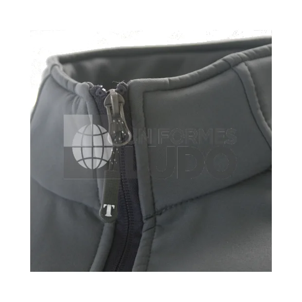Chaqueta Softshell Hombre Fit Bolsillo En Brazo